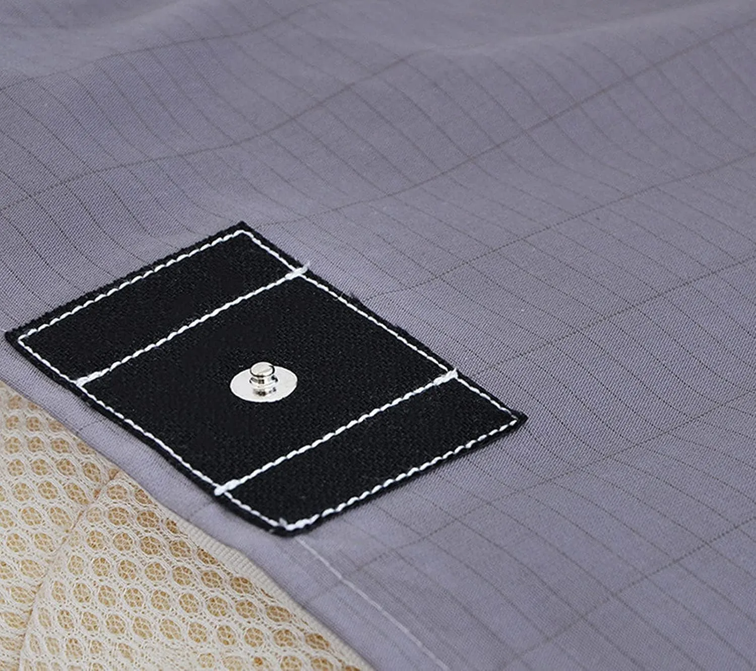 1Pc Grounding Sheets with 5% Silver Fiber, Grounding Flat Sheet with 15ft Grounded Cord, Earth Sheet Keep Good Sleep Relieve Stress (35in * 90in)