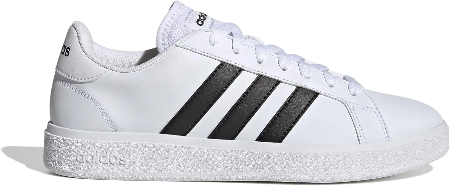 adidas Women's Qt Racer 3.0 Sneaker