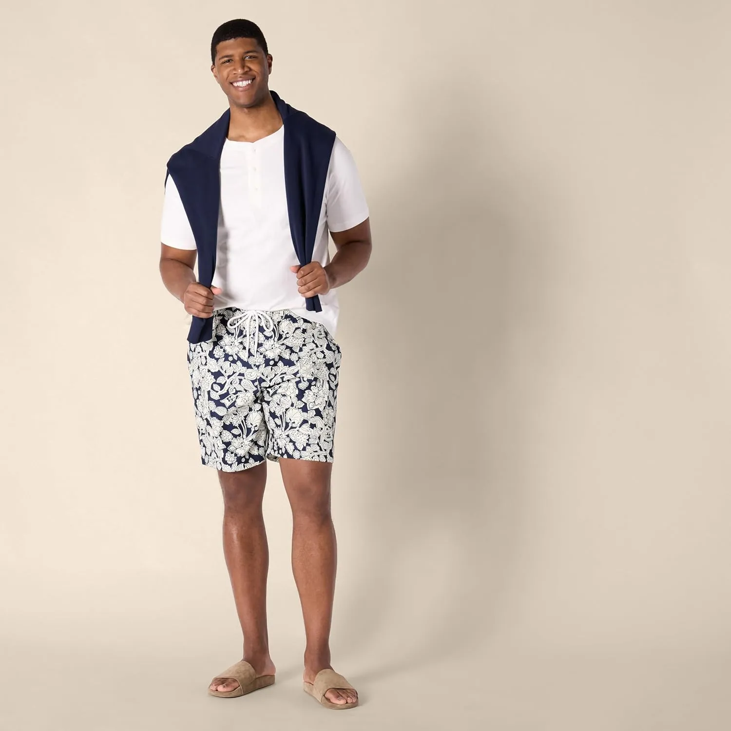 Amazon Essentials Men's 9" Quick-Dry Swim Trunk