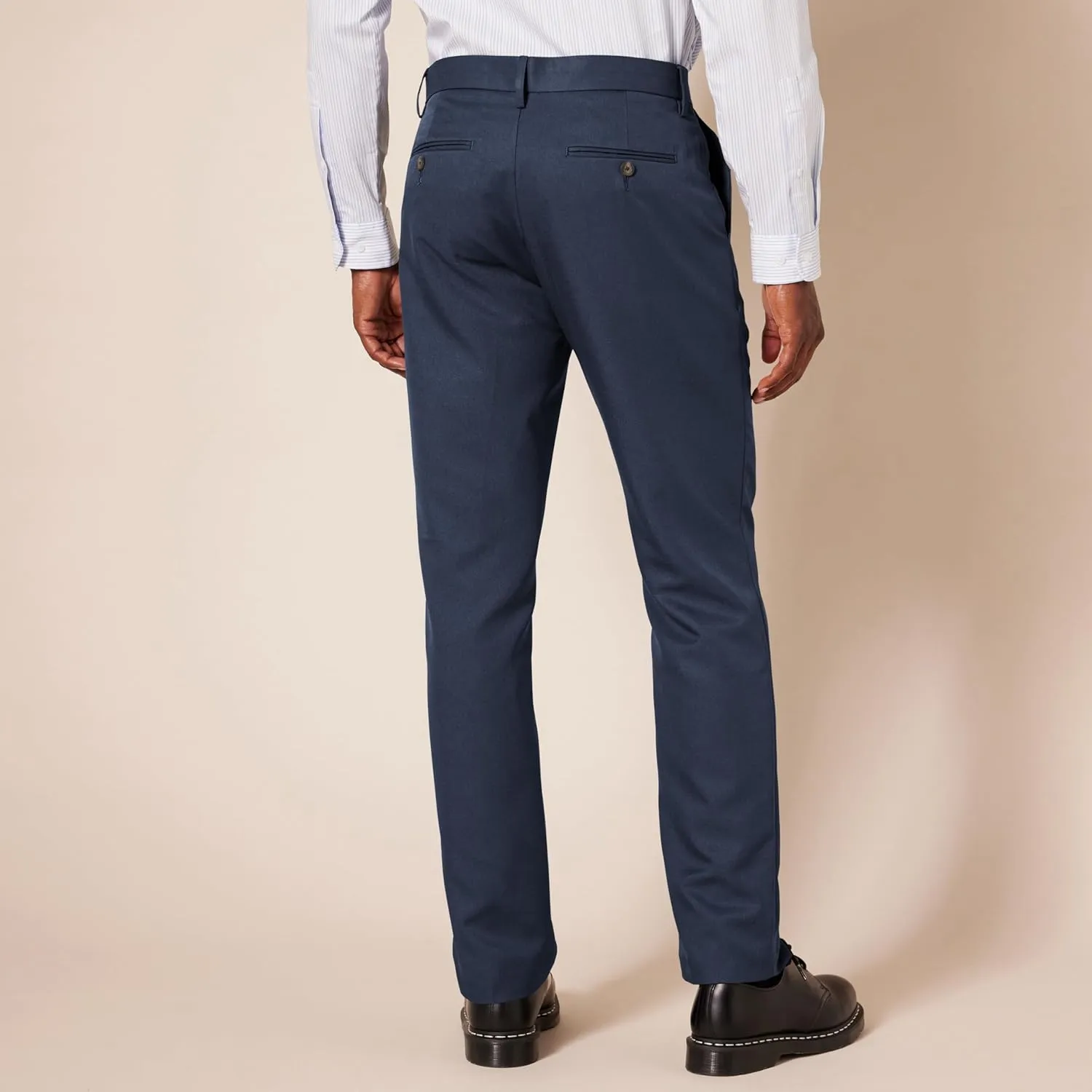 Amazon Essentials Men's Slim-Fit Flat-Front Dress Pant