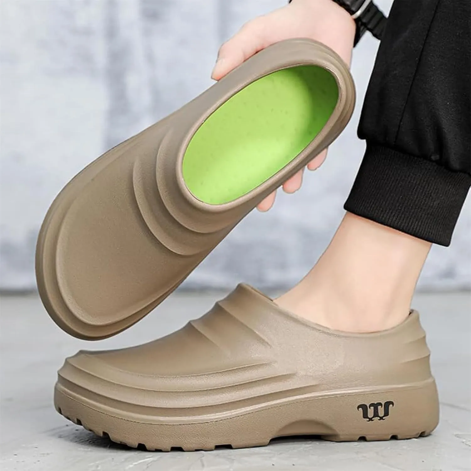Armadillo Clogs Armadillo Chef Shoes for Women Men Slip Resistant Work Shoes for Women Oil-Proof & Wateriproof & Non-Slip Work Shoes Comfortable Lightweight Women's Clogs Nurse Shoes