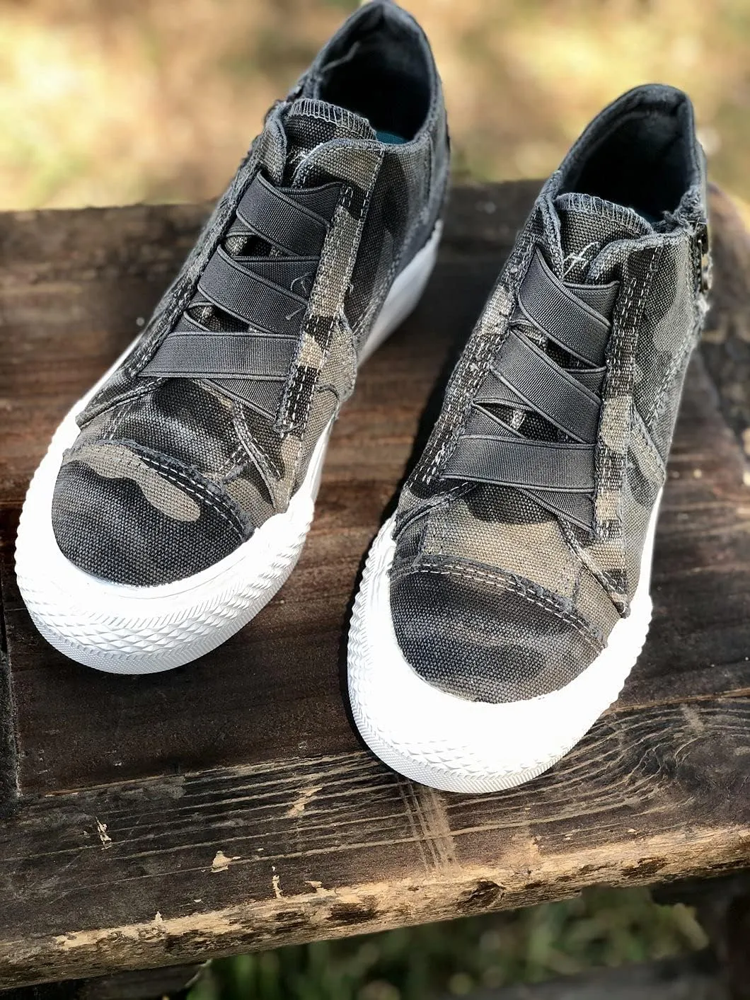 Blowfish Malibu Women's Mamba Sneaker