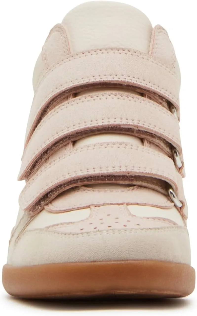 Bobbi Sneaker