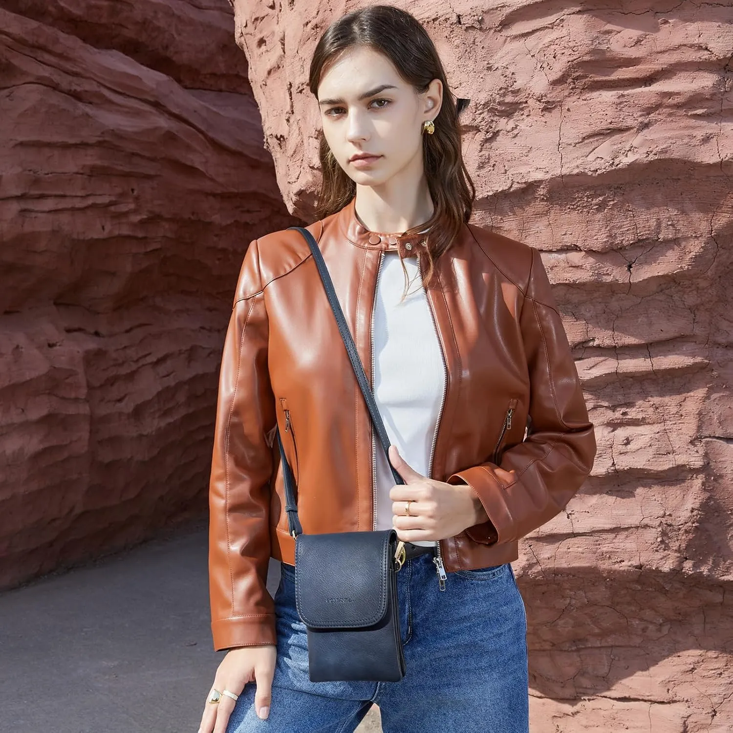 BOSTANTEN Vegan Leather Small Crossbody Bags for Women Designer Cell Phone Bag Wallet Purses Adjustable Strap