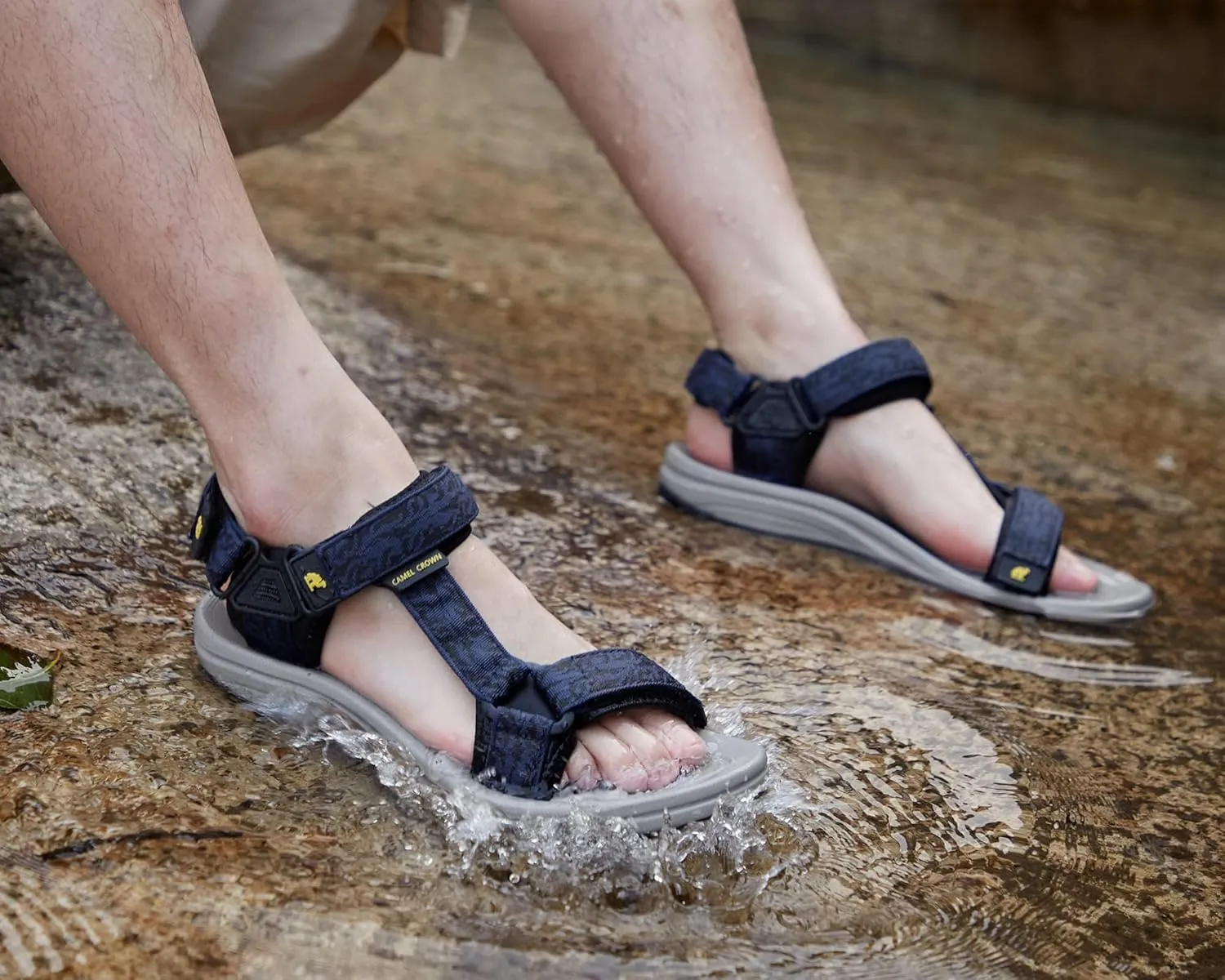 CAMELSPORTS Mens Athletic Sandals Outdoor Strap Summer Beach Sandals Waterproof Fisherman Water Shoes Open Toe Sport Gym Hiking Sandal