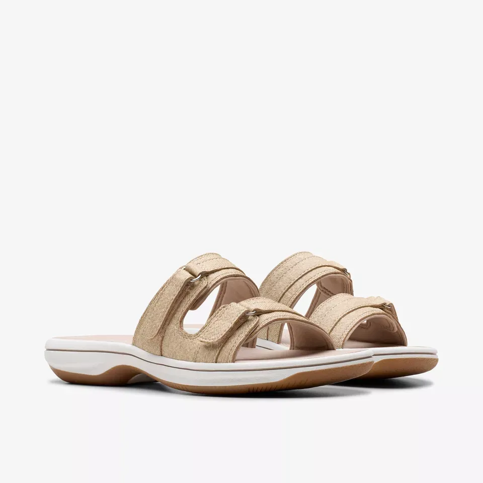 Clarks Women's Breeze Piper Sand Interest | Black Patent