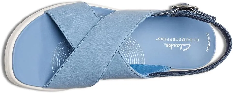 Clarks Women's Casual Wedge Sandal, Denim, 12