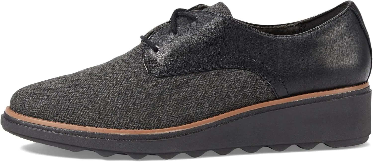 Clarks Women's Sharon Rae Loafer