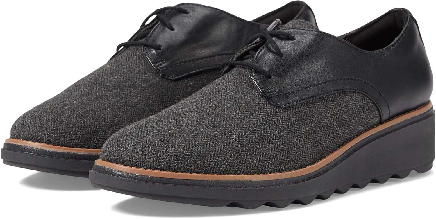 Clarks Women's Sharon Rae Loafer