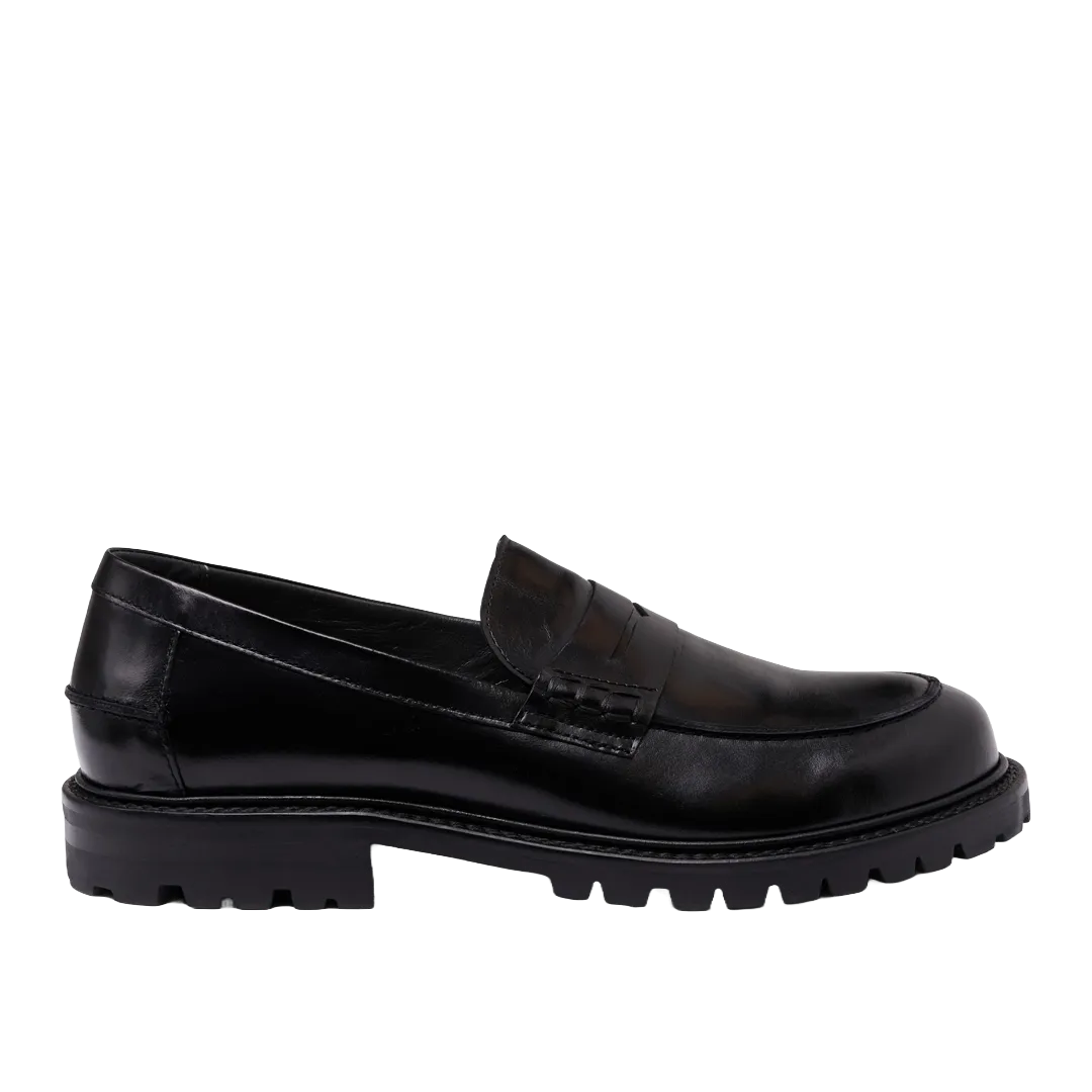 Classic loafer