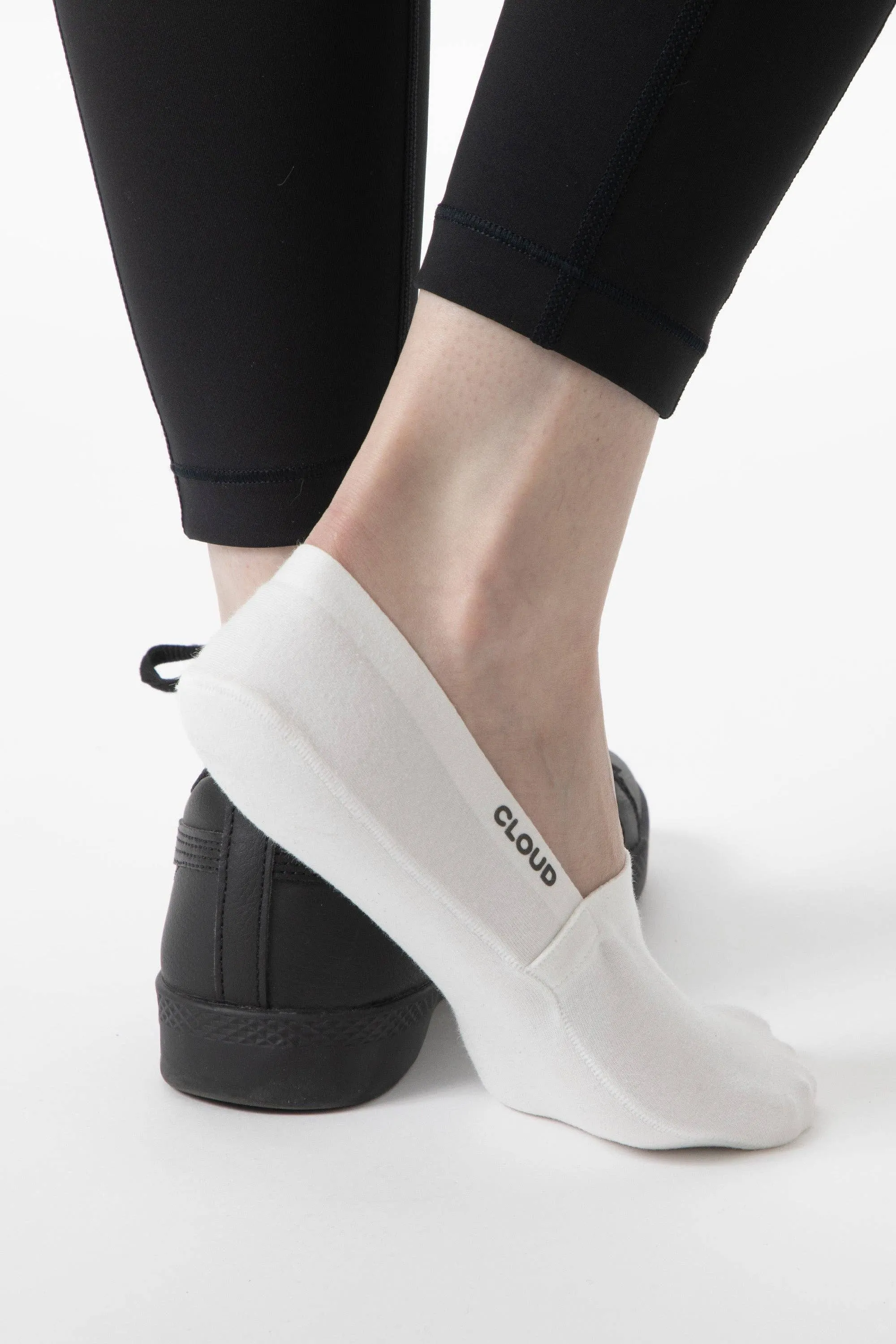 CLOUD MVS Premium No Show Socks