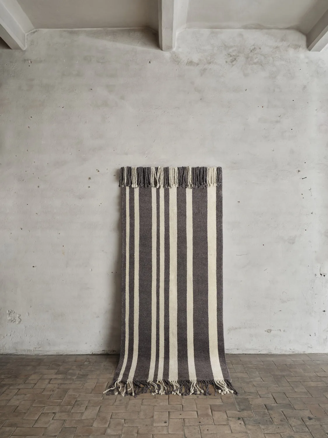 Colonnade no.05