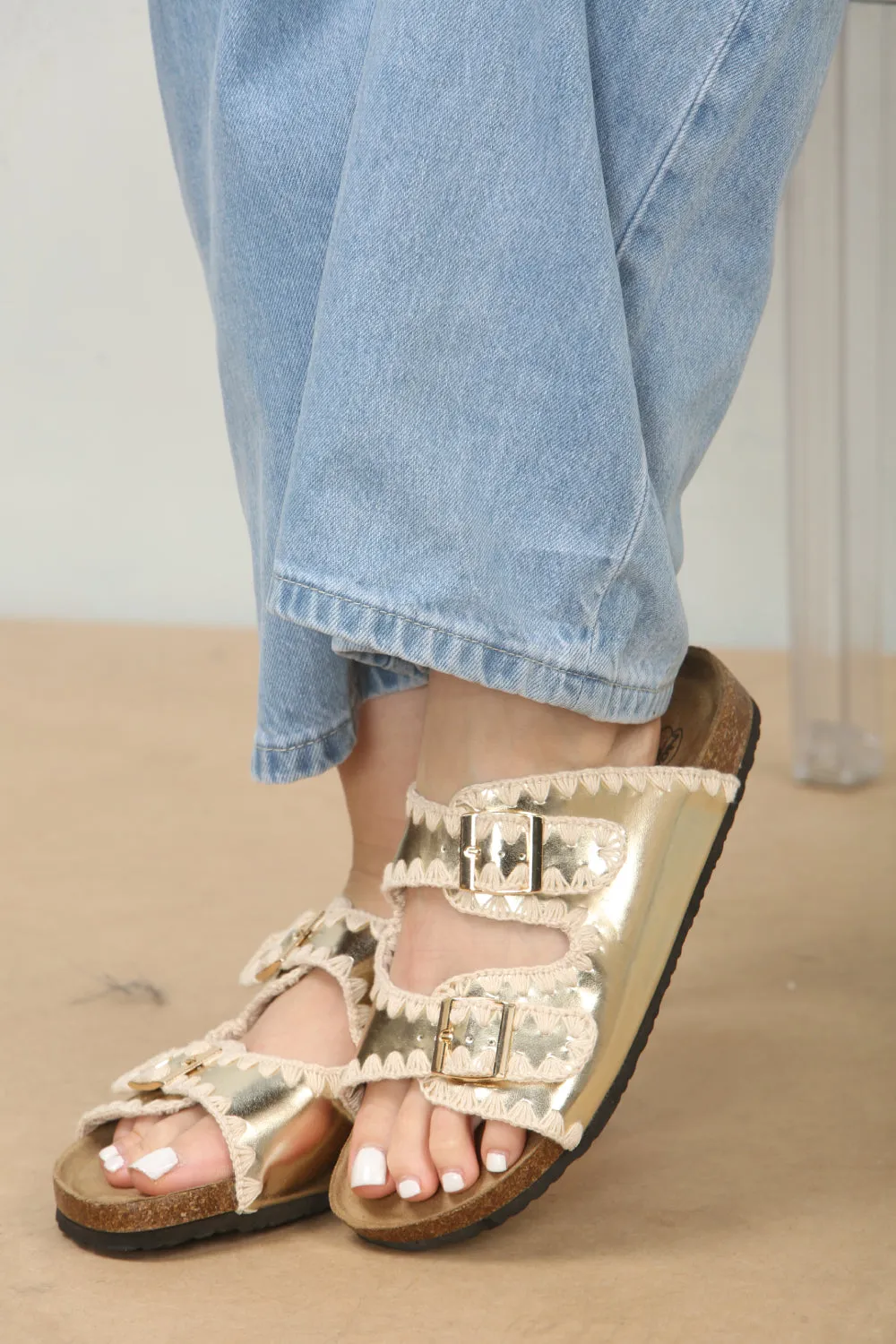 CONTRAST STITCH GOLD SOFT FOOTBED SUMMER FLAT SLIDERS SANDALS