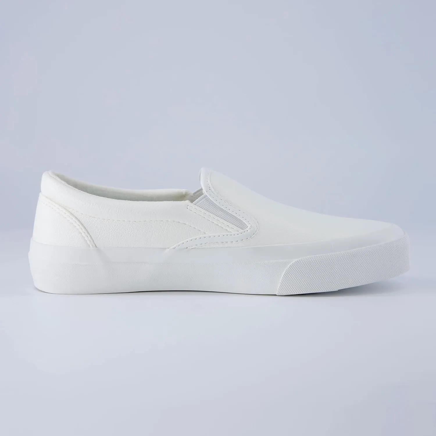 CUSHIONAIRE Ferris Fashion Slip On Sneakers for Women – Laceless Everyday Casual Womens Shoes with Cushioned Insole and Flexible Sole for Effortless Comfort and Style