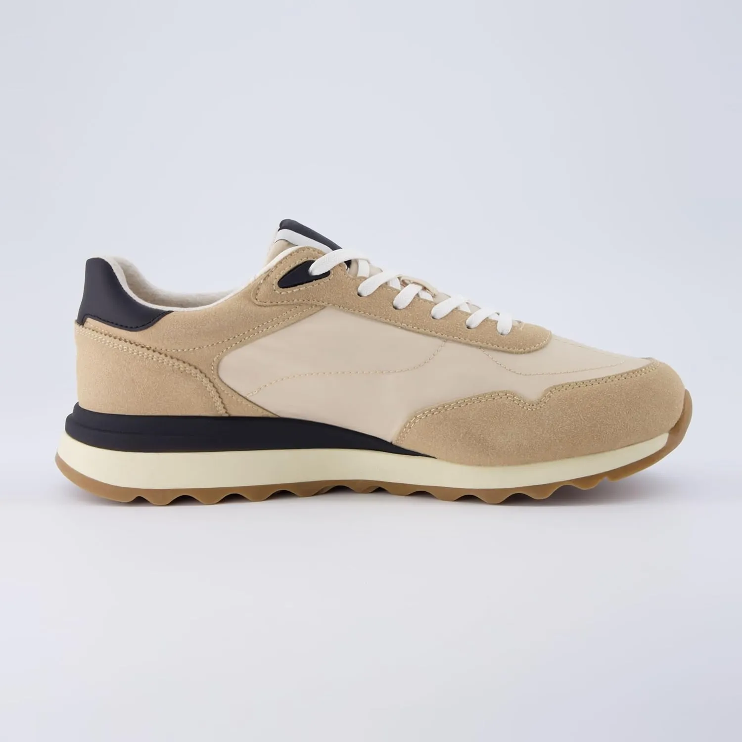CUSHIONAIRE Men's Crest lace up Sneaker with  Comfort Foam