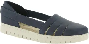 Easy Street Women's Bugsy Sneaker