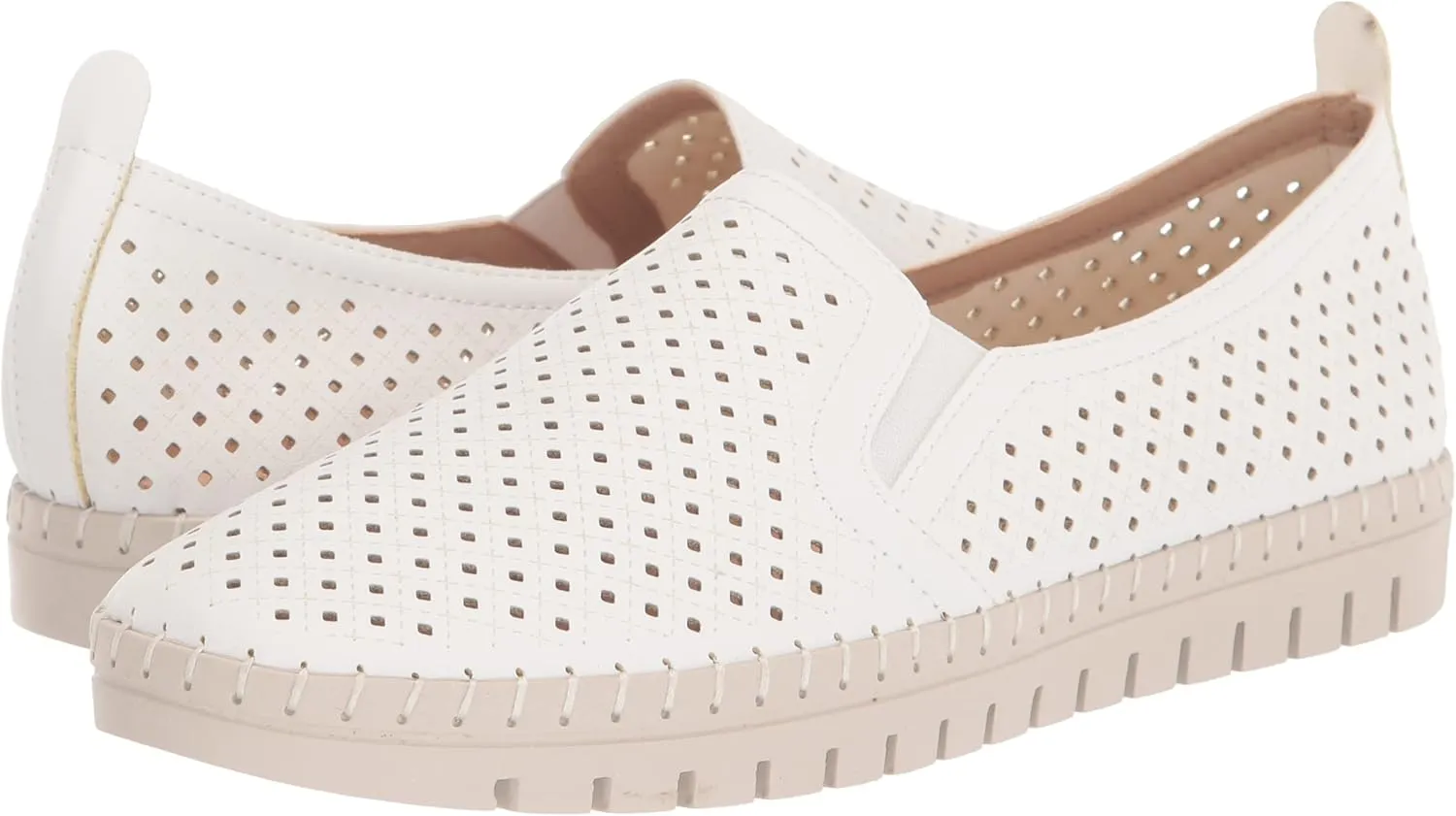 Easy Street Women's Fresh Sneaker