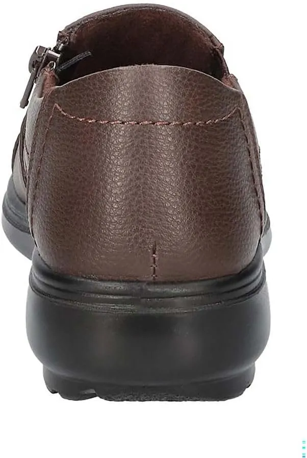 Easy Street Women's Maple Sneaker