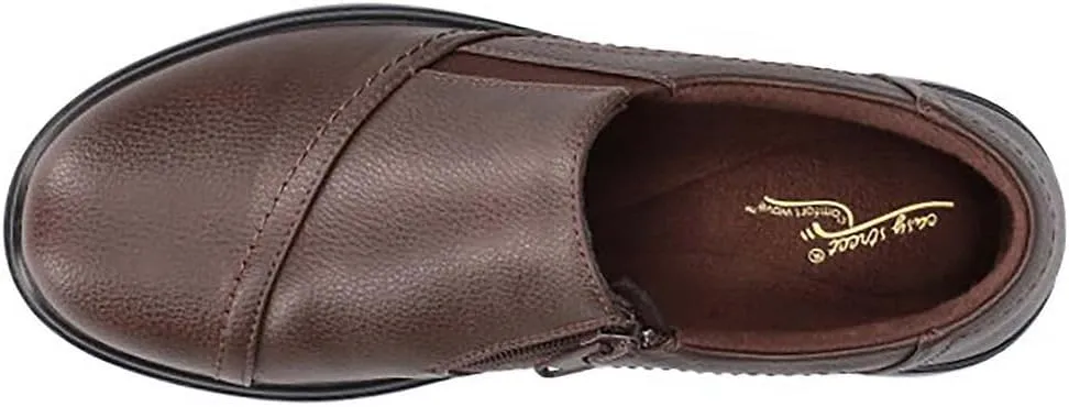 Easy Street Women's Maple Sneaker