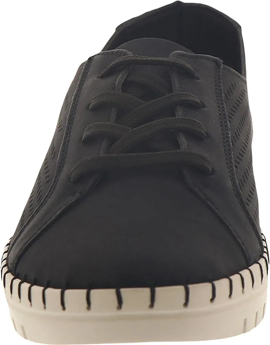 Easy Street Women's Sneaker
