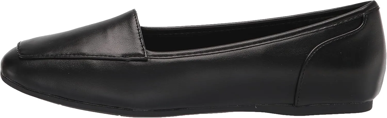 Easy Street Women's Thrill Flat Sneaker
