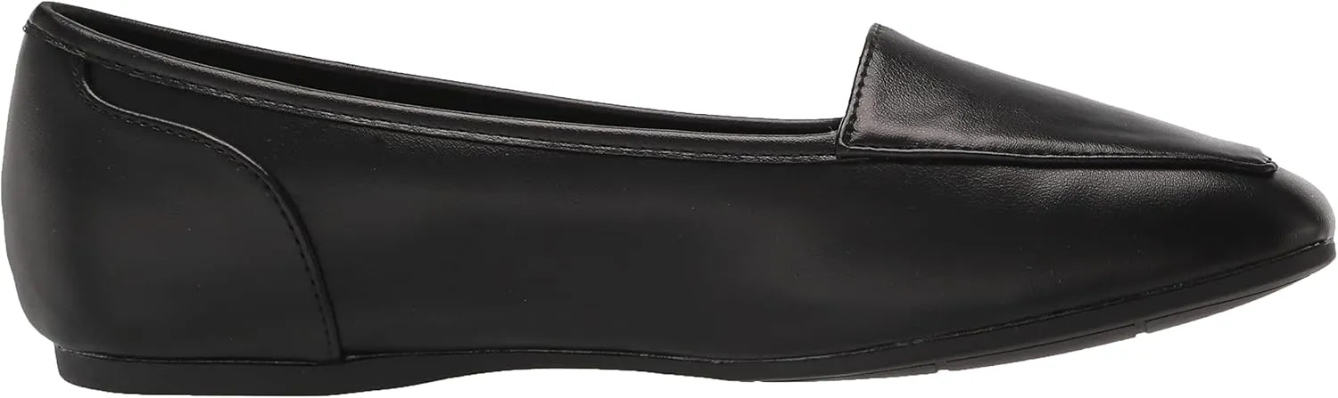 Easy Street Women's Thrill Flat Sneaker