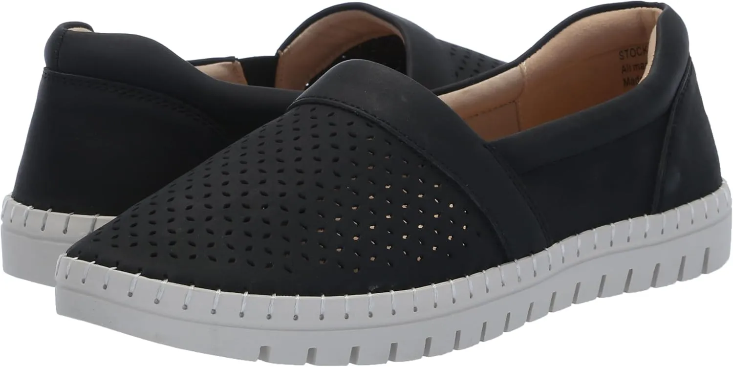 Easy Street Women's Thrill Perf Sneaker