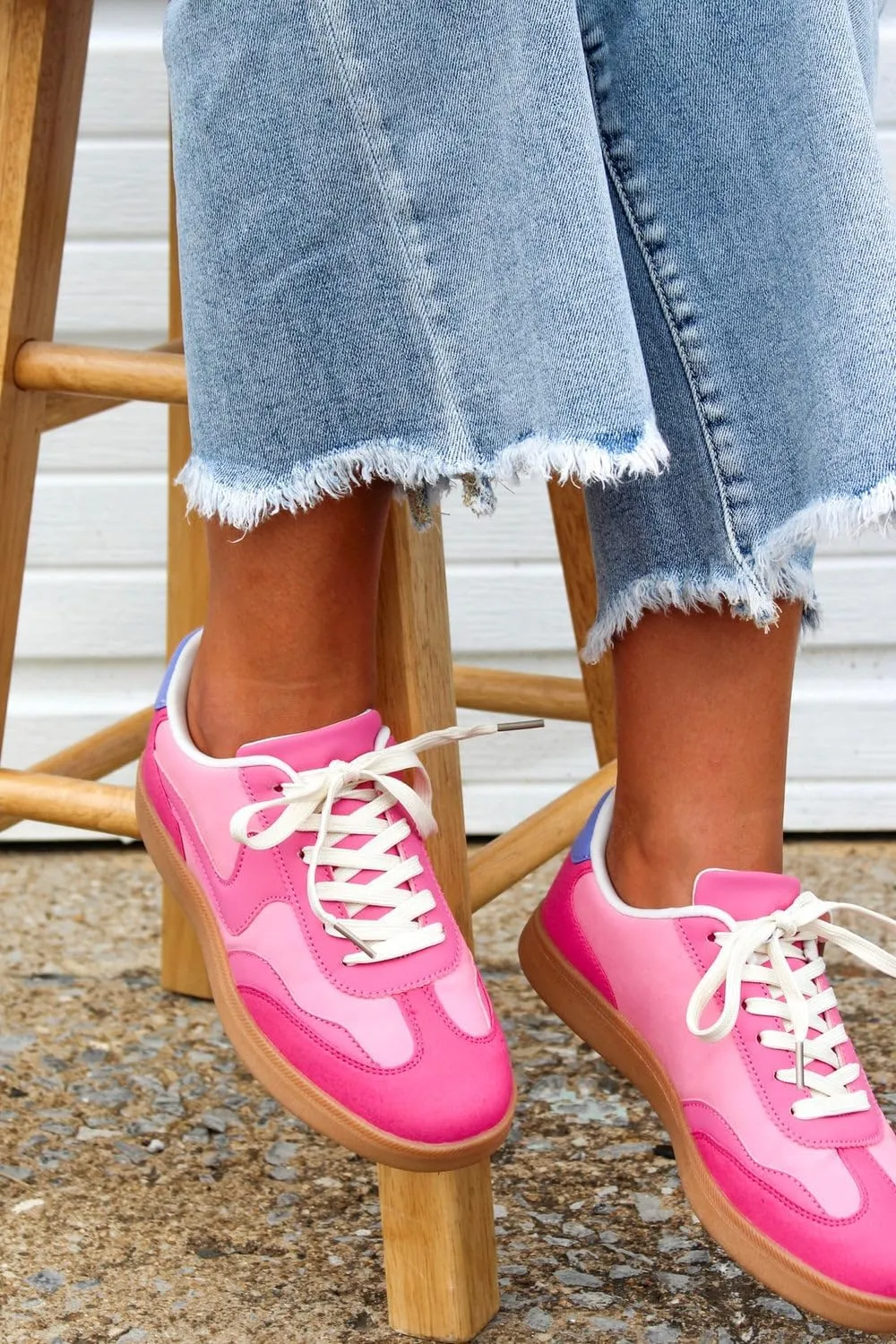 Forever Link Modern-12 Women's Low Top Lady Sneakers Lace-up Fashion Shoes