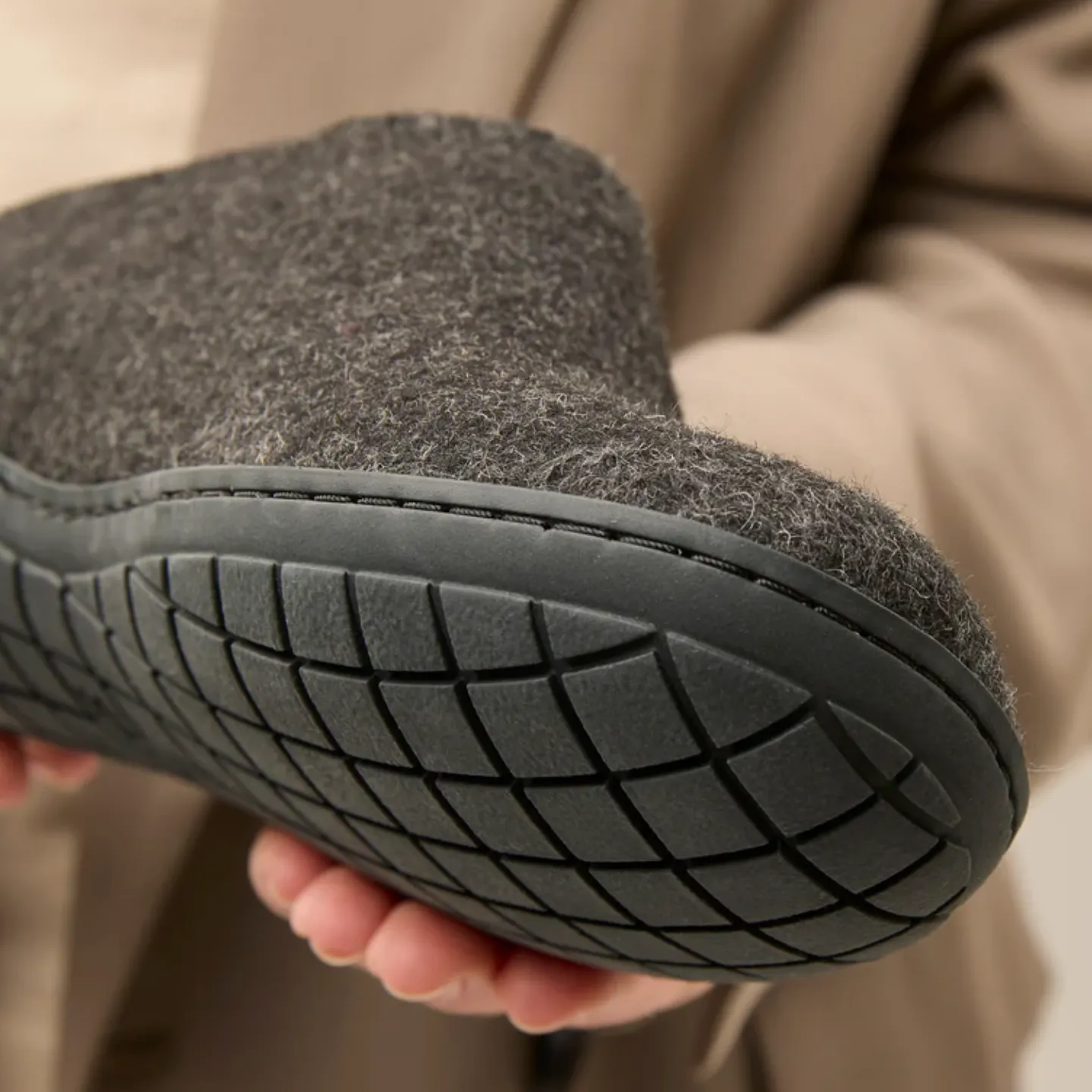 Glerups The Slip-On Charcoal - Black Rubber