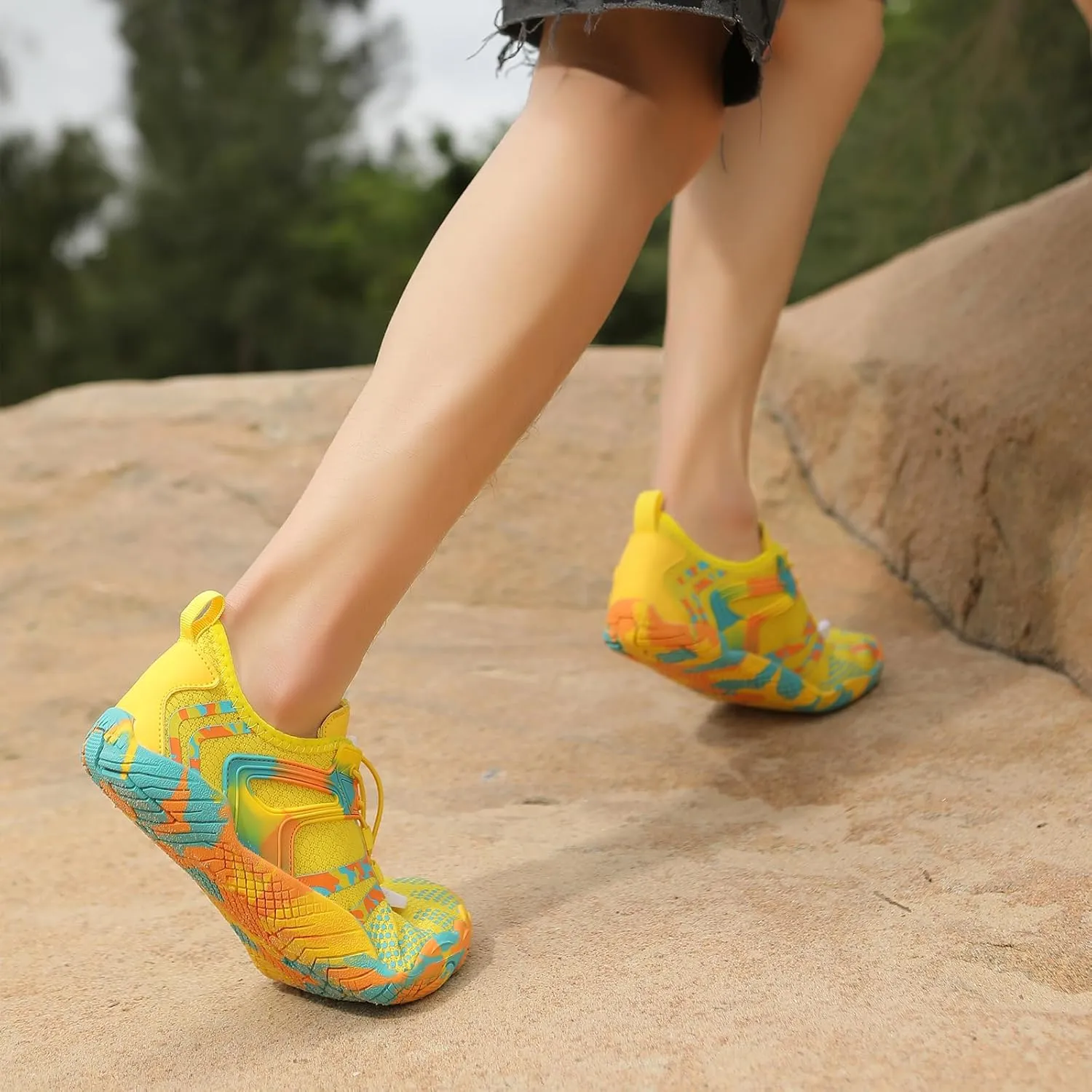 GUNIYIFS Water Shoes Men Women Adult Quick-Dry Aqua Sock Barefoot Shoes Non-Slip Hike Breathable Footwear Outdoor Athletic Beach