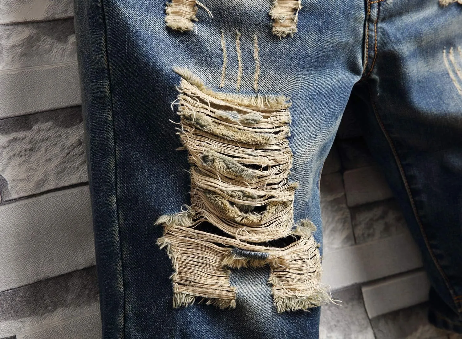 HENGAO Men's Ripped Jean Short Distressed Straight Fit Denim Shorts