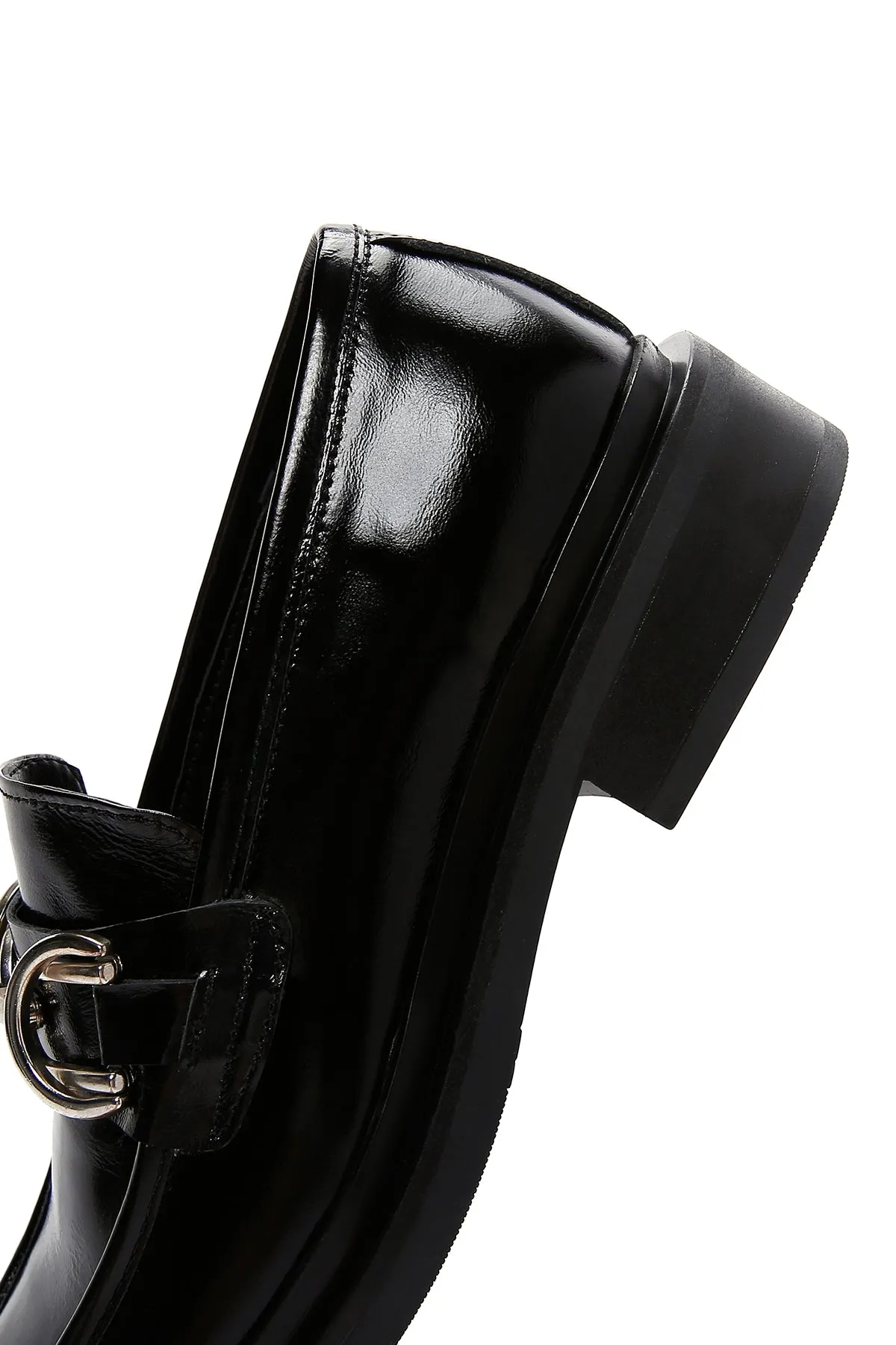 Kadın Siyah Deri Rugan Maskülen Klasik Loafer