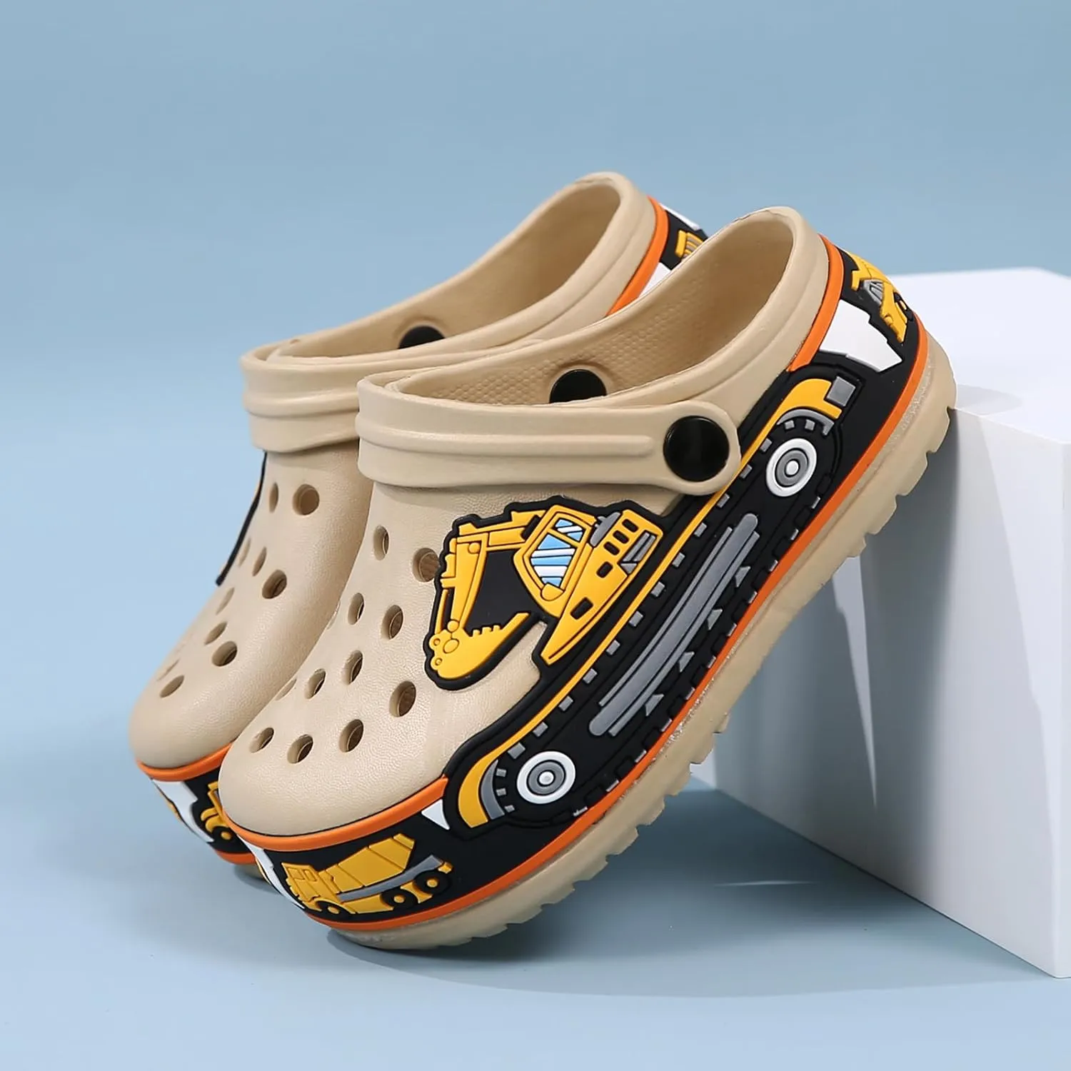 Kids' Cute Cartoon Garden Clogs - Breathable, Slip-on, Beach & Pool Water Clogs for Boys & Girls