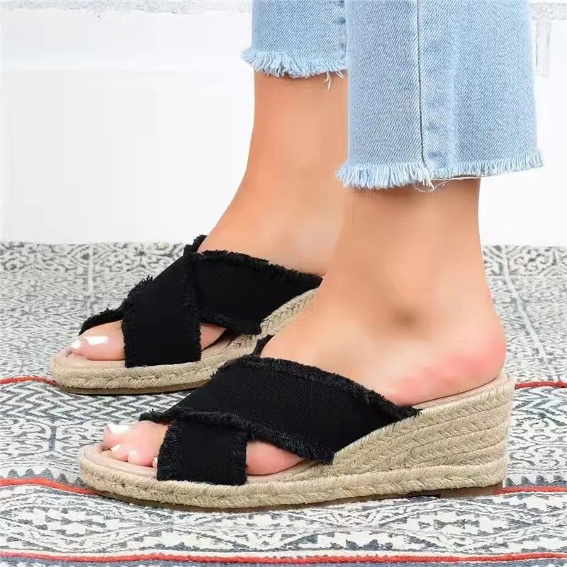 LM | Elegant and airy sandal