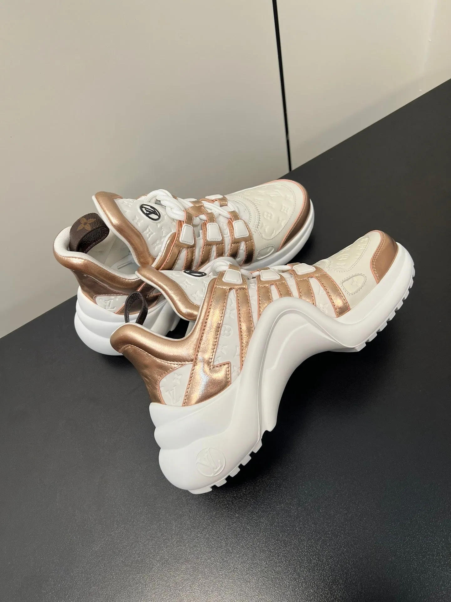 Metallic 50mm White Mix Door-to-door Louis Bronze Monogram Sneaker Archlight Vuitton Trustworthy Cowhide