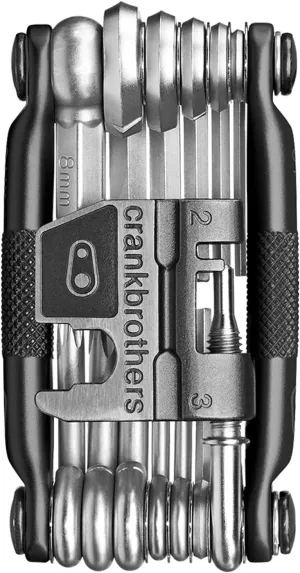 Multi Tool 19 Black Midnight Edition