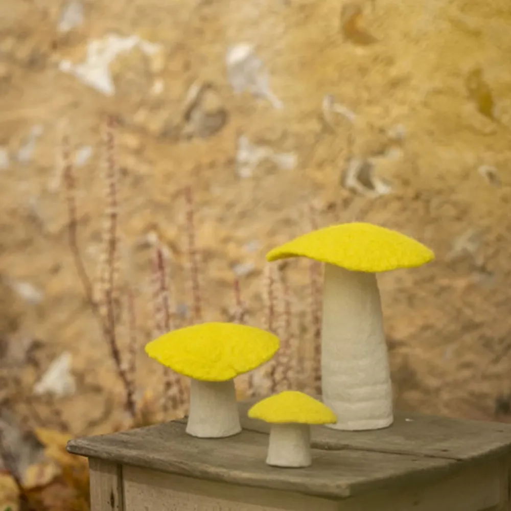 Muskhane 100% Felt Mushroom Flat Small Sulfur Flower