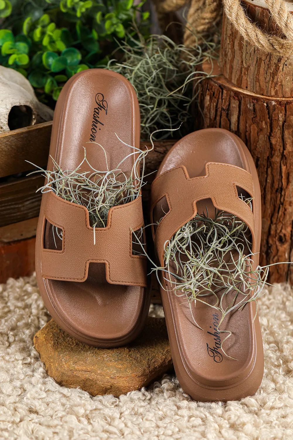Nia – Elevated Platform Sandals