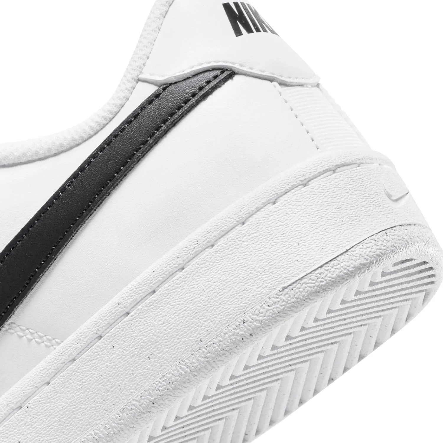 NIKE Men's Sneaker Slipper, 9 AU