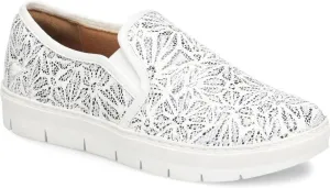 Nurse Mates Women's Adela/Medium / 8 White Blue