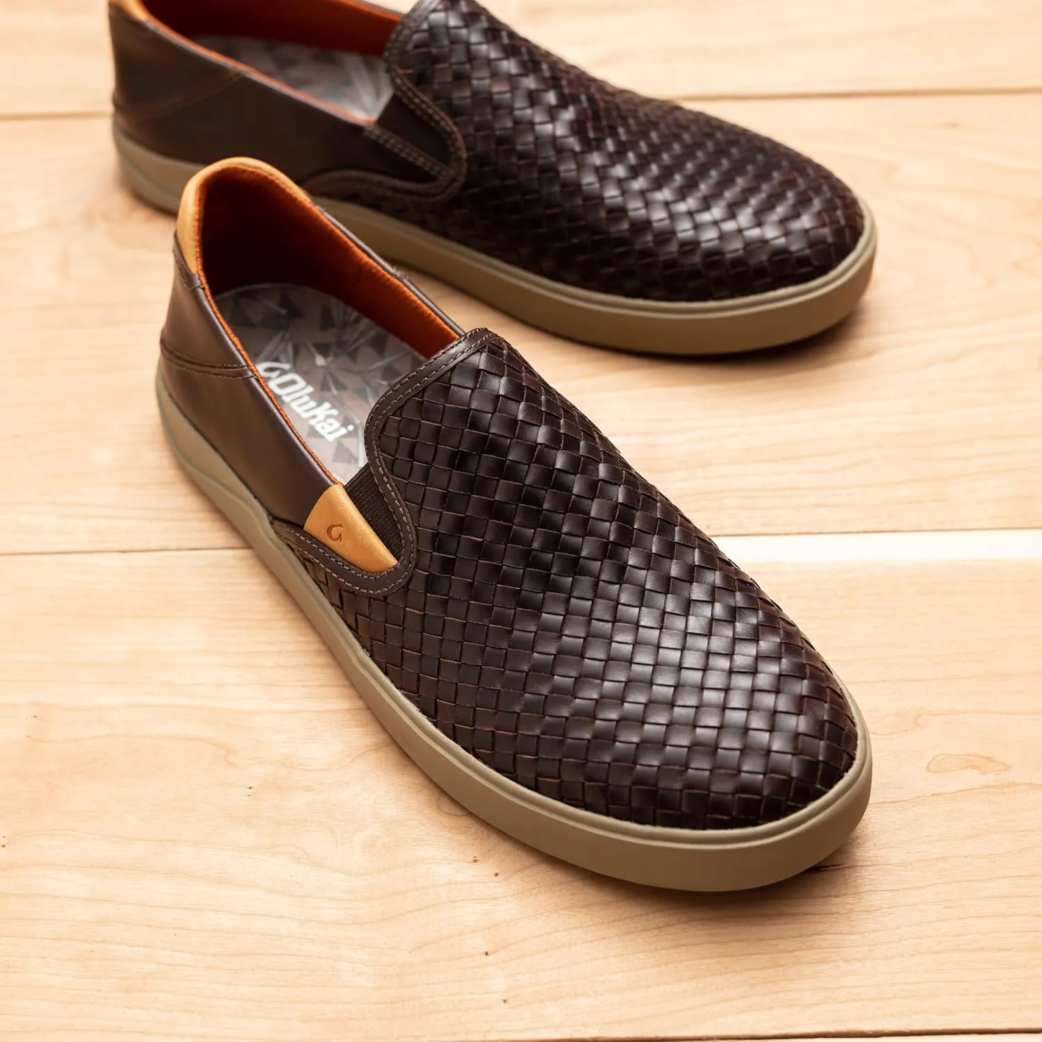 OLUKAI Lae'ahi Lauhala Men's Woven Leather Shoes, Versatile Everyday Leather Sneakers, Easy Slip On Design, All-Day Wear & Comfort