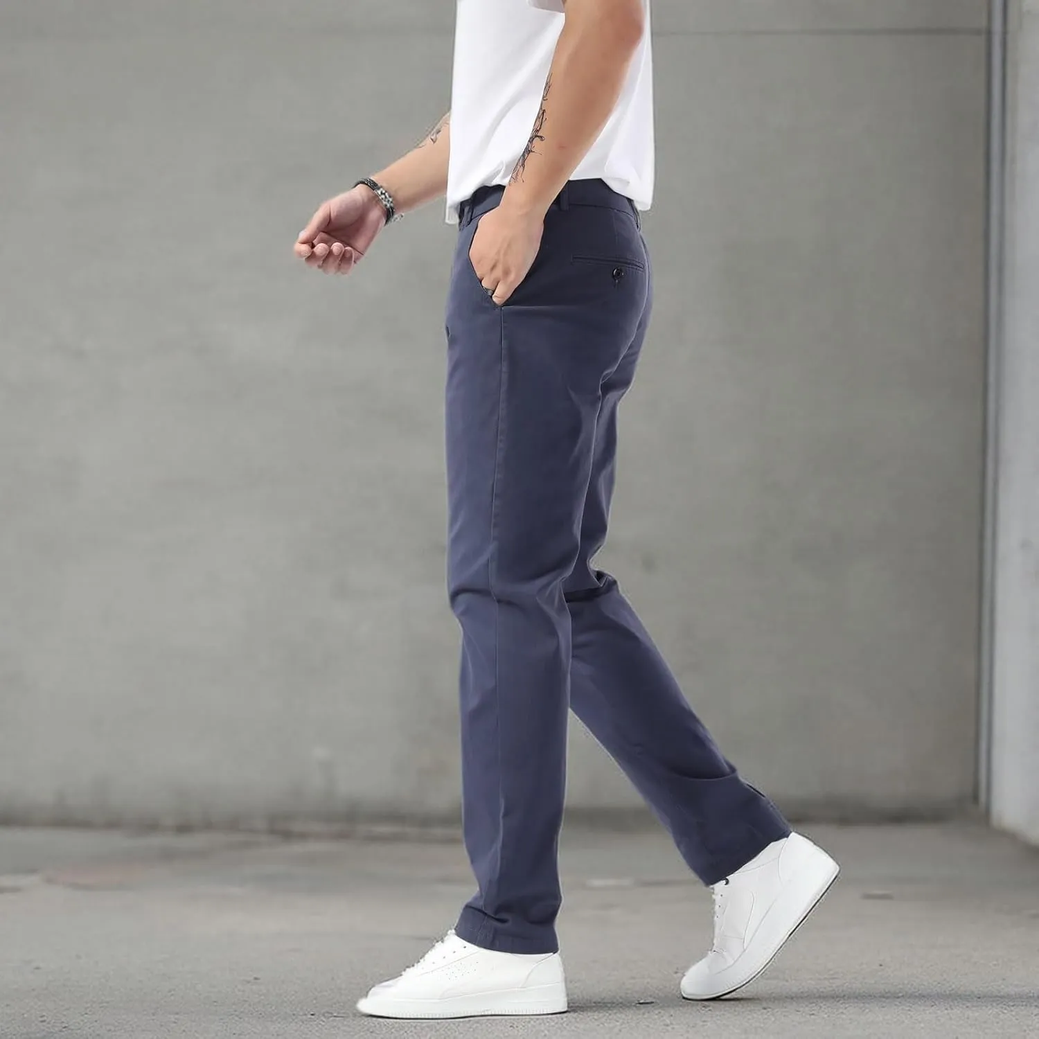 Plaid&Plain Men’s Slim Fit Khaki Pants Men’s Tapered Chino Pants