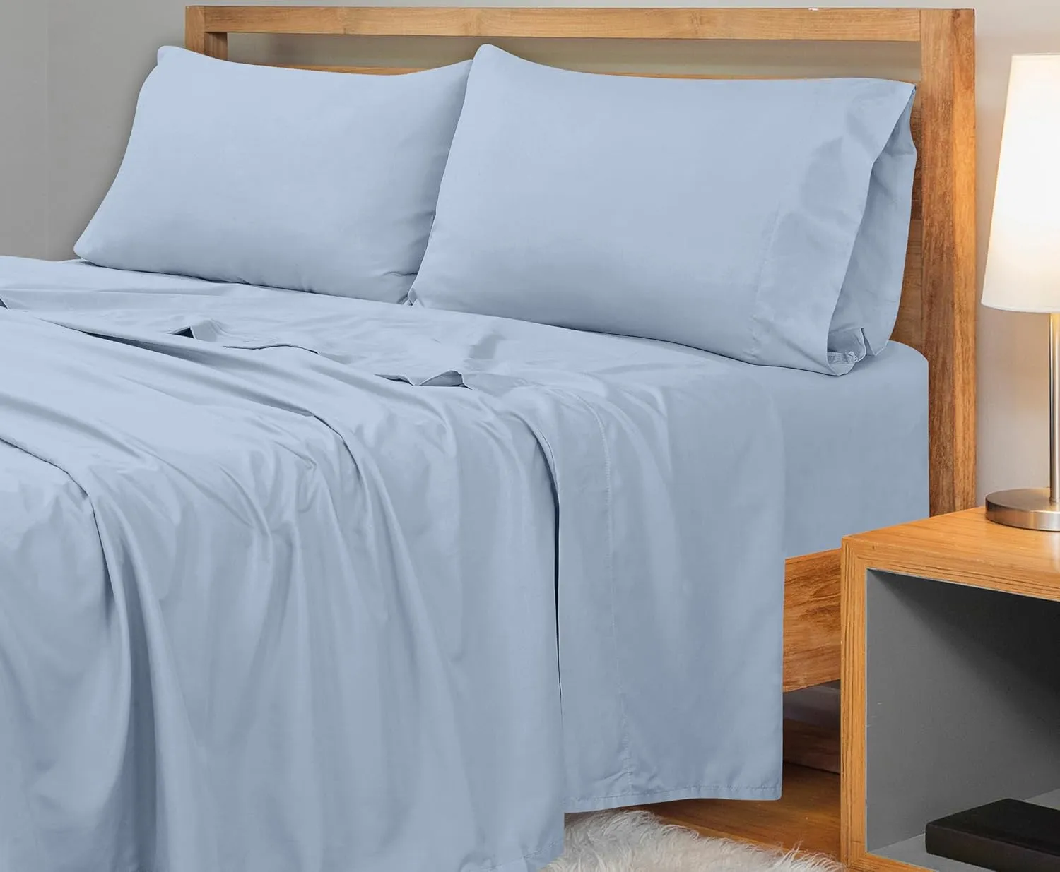 Royale Linens 300 Thread Count 100% Long Staple Combed Cotton Flat Sheet - Super Soft - Top Sheets - Queen Flat Sheet Sold Separately - Breathable, Cool & Crisp Percale Sheets Only (Queen, Lake Blue)
