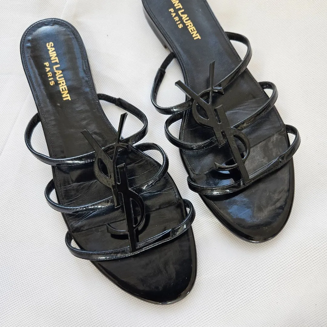 Saint Laurent Black Cassandra Flat Sandals  38