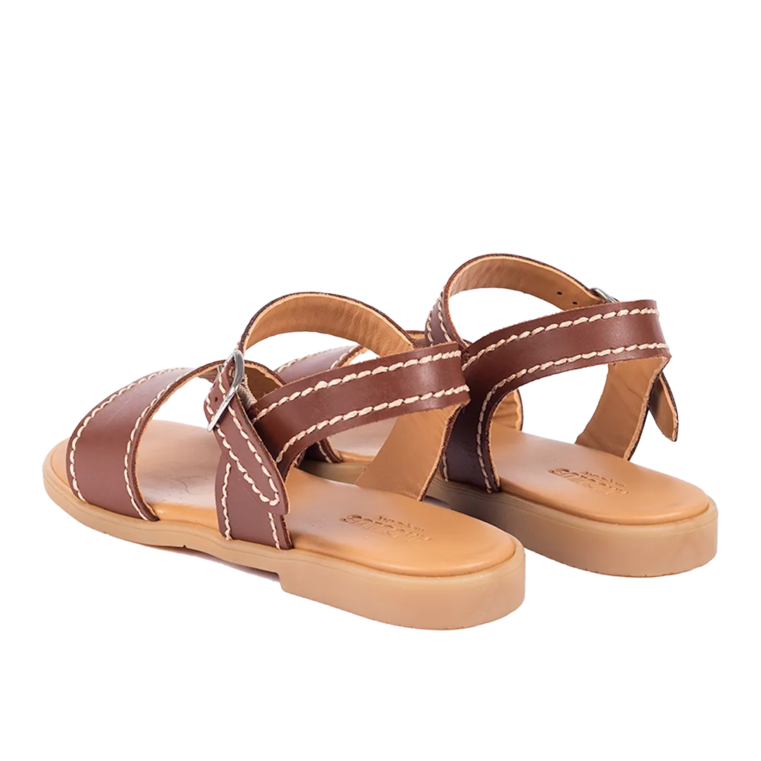Sandal with decorative contrast stitching