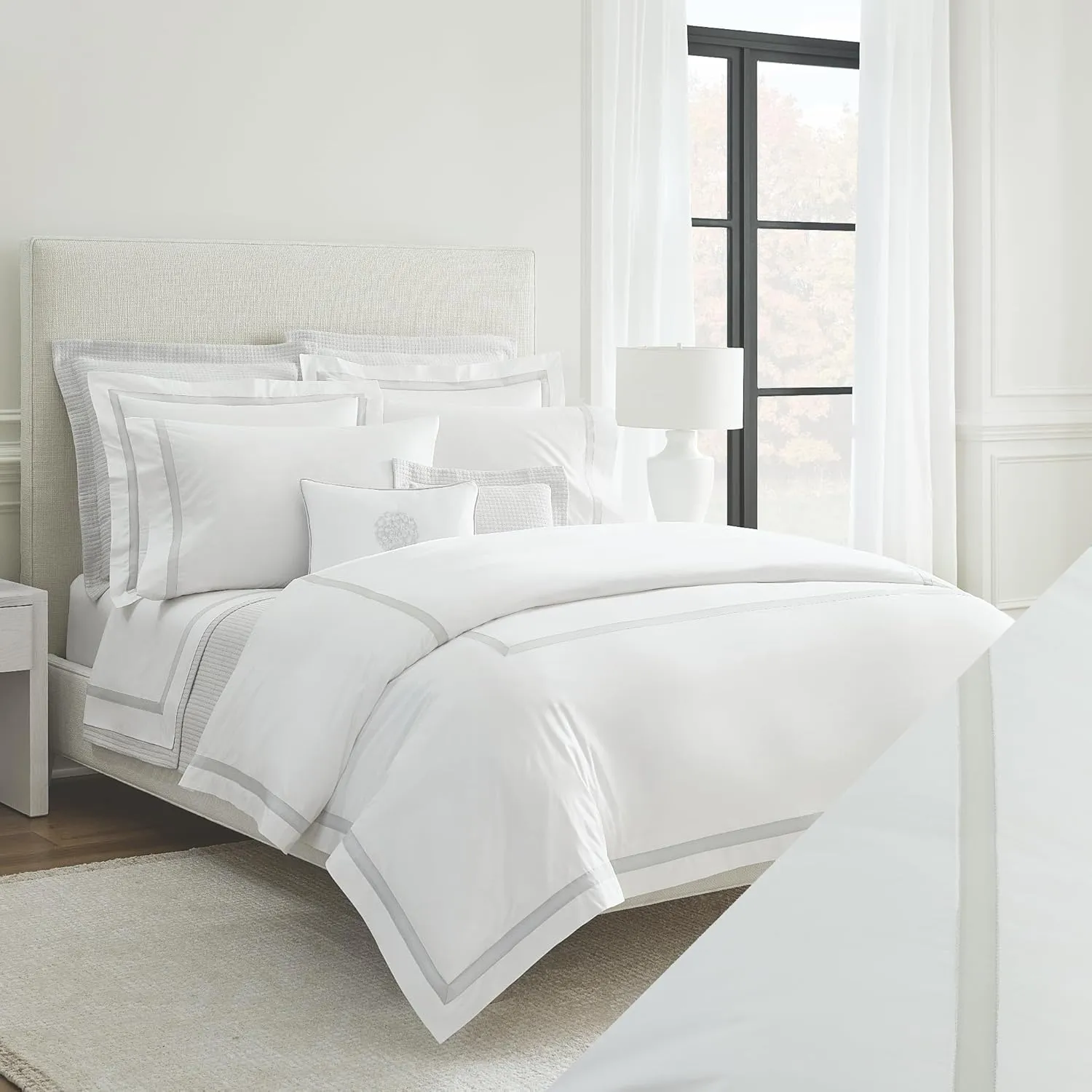 Sferra Estate Collection - 100% Long-Staple 200 Thread Count Cotton Percale with Sateen Appliqué - Cooling, Soft, and Breathable Bed Linens, 4pc King Sheet Set, White/Ivory