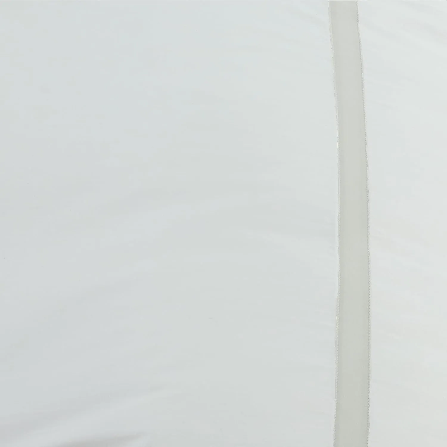 Sferra Estate Collection - 100% Long-Staple 200 Thread Count Cotton Percale with Sateen Appliqué - Cooling, Soft, and Breathable Bed Linens, 4pc King Sheet Set, White/Ivory