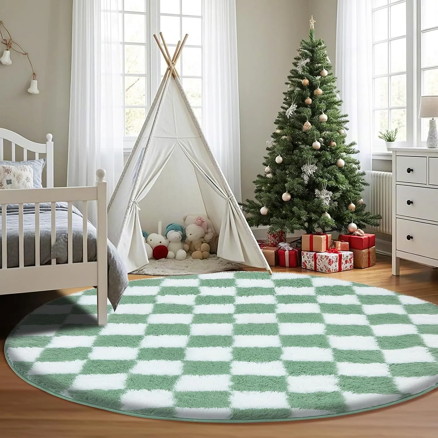 Super Soft Rug, Round Rug for Bedroom, 5X5 Ft Sage Green and White Checkered Round Rug Non-Slip High Pile Cute Soft Fluffy Rug for Living Room Bedroom Kids Room