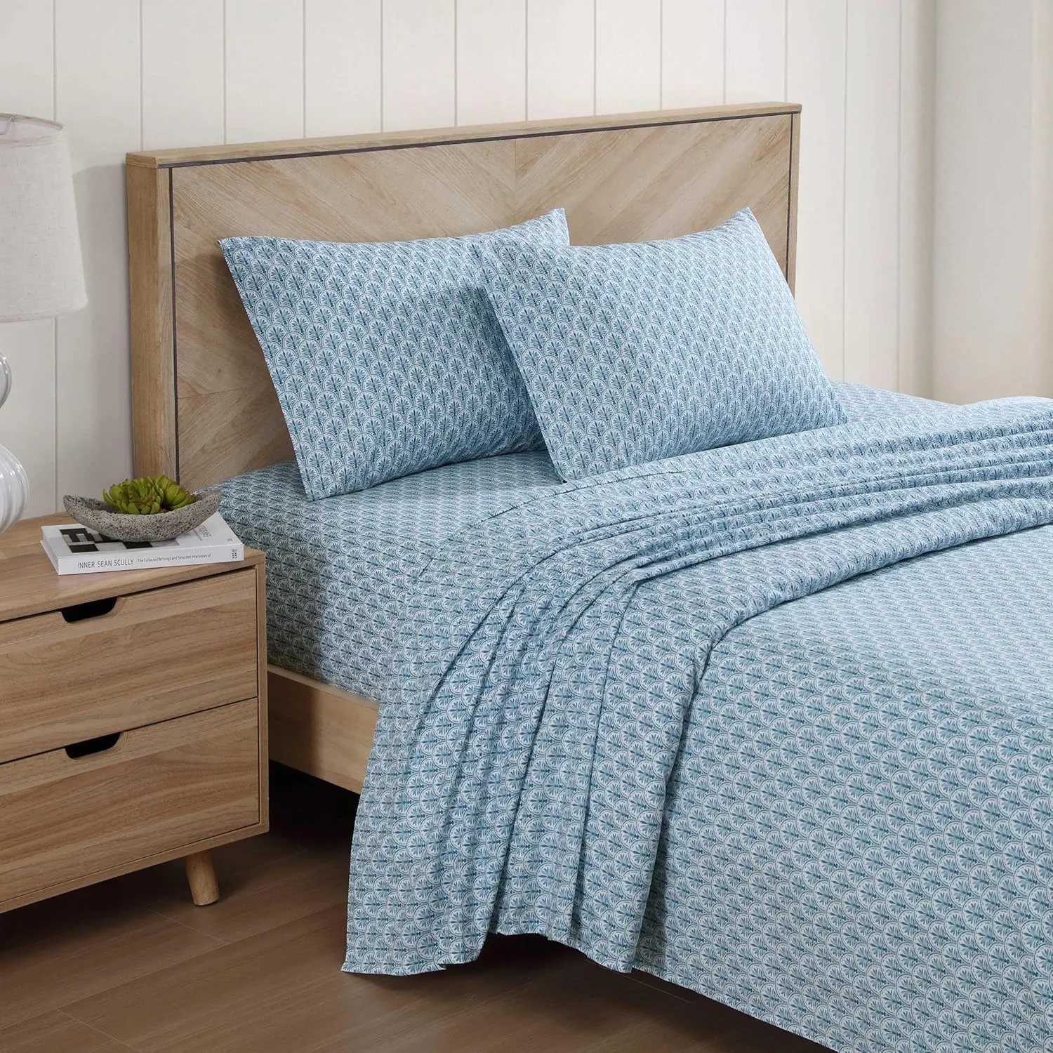 Tommy Bahama - Queen Sheet Set, Super Soft Cotton Percale Bedding with Matching Shams, Tropical Bedding Set, Oeko-Tex Certified (Coastal Batik Blue, Queen)