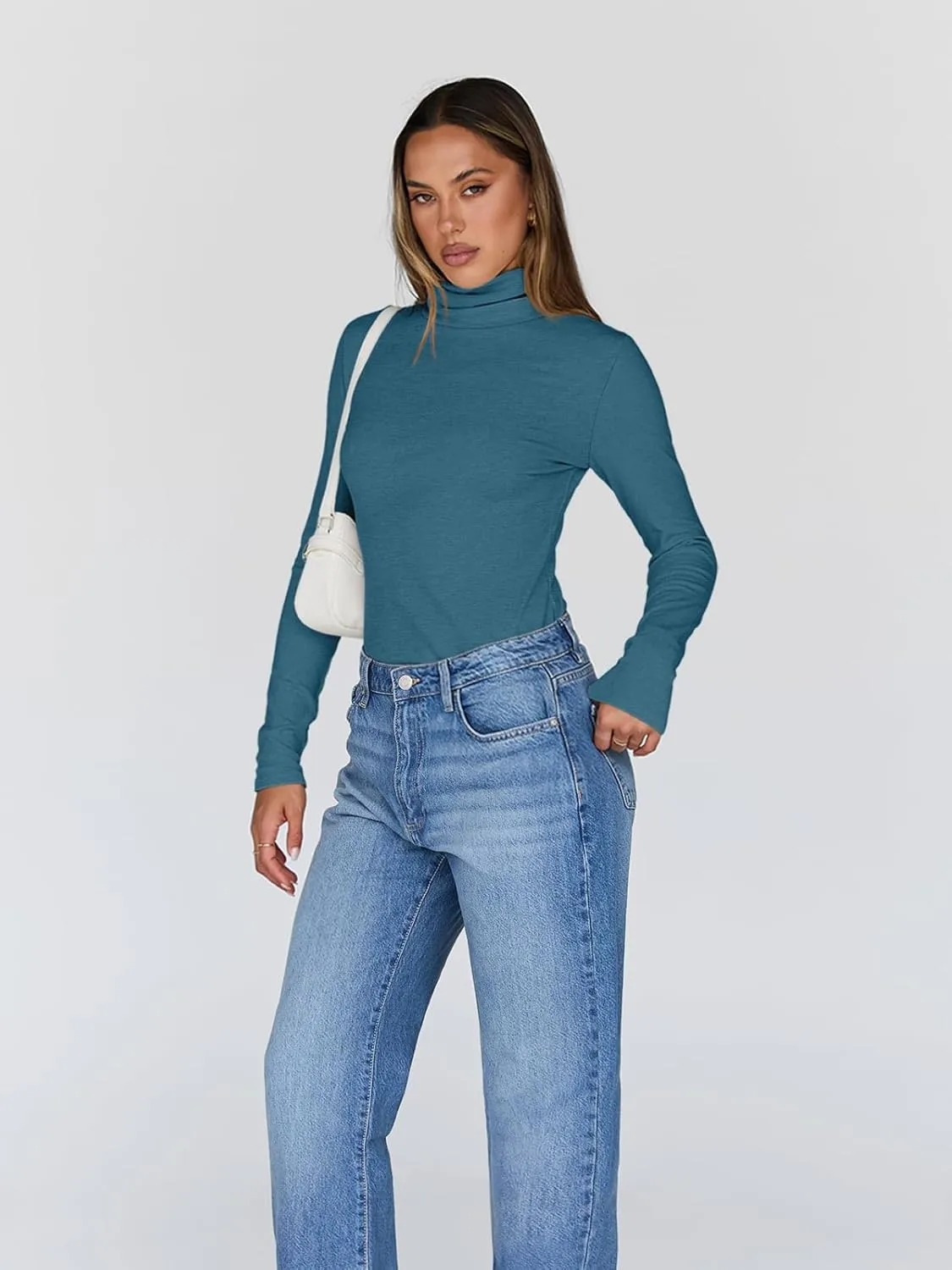 Trendy Queen Women's Turtleneck Long Sleeve Shirts Fall Fashion Basic Thermal Underwear Tops Winter Clothes 2025